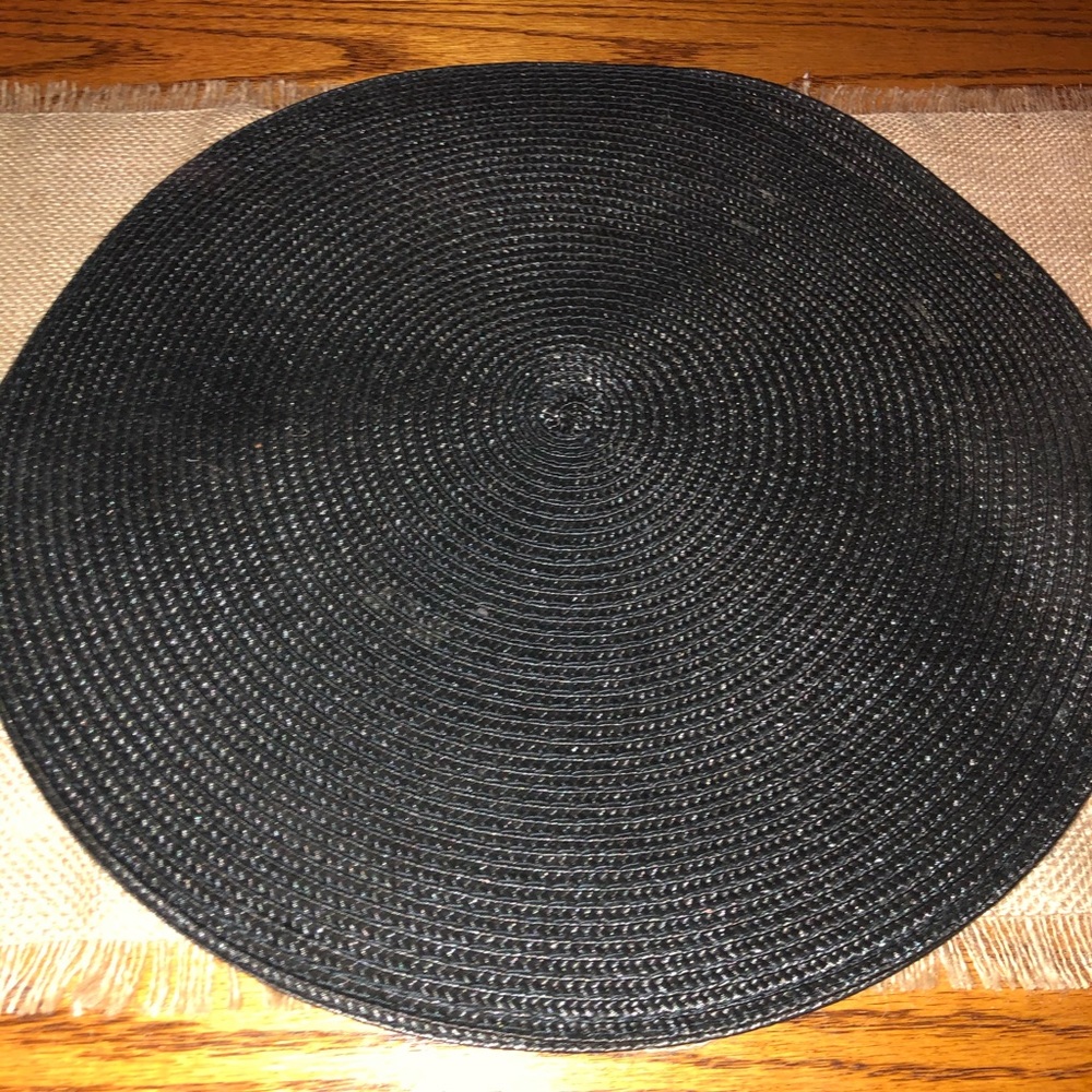 Black Round Table Mats
